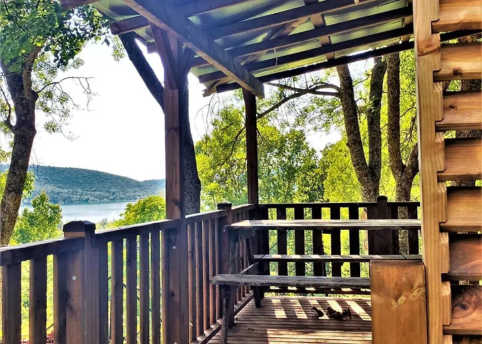 Les Bastides De Chanteraine Bungalows, Lodges & Spa