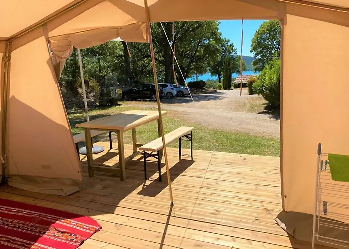 Les Bastides De Chanteraine Bungalows, Lodges & Spa
