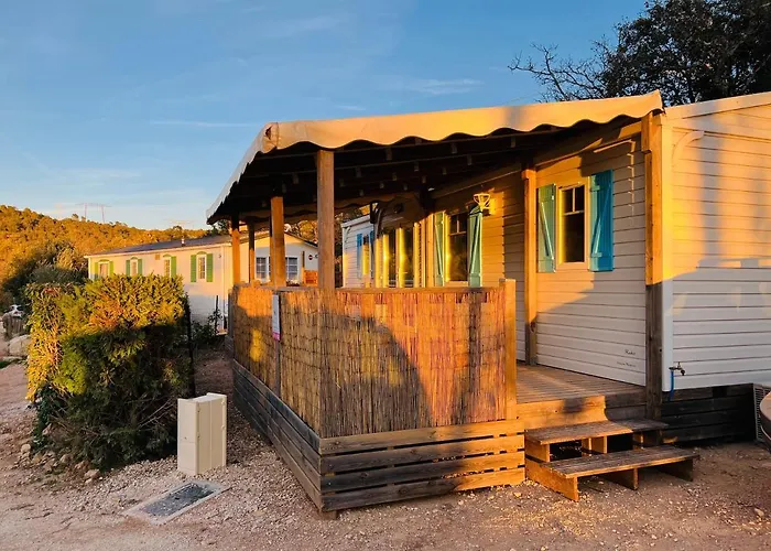 Joli Mobil-Home De Vacances, Ideal Pour Les Familles