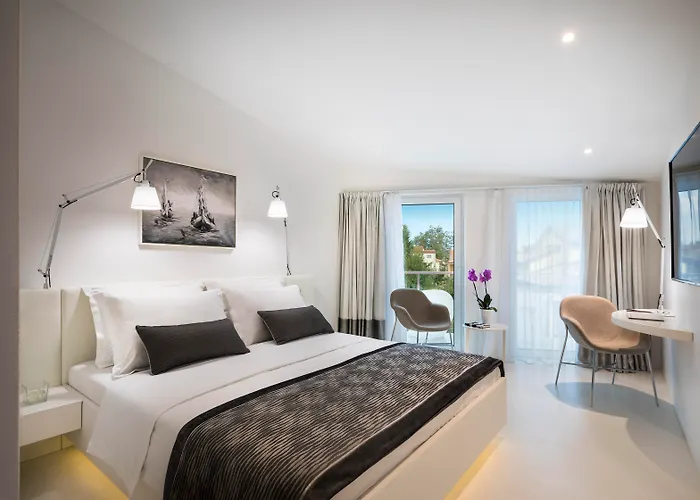 Rivalmare Beach Boutique Hotel