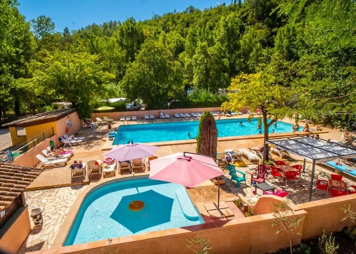 Hotel Et Camping Les Rives Du Loup