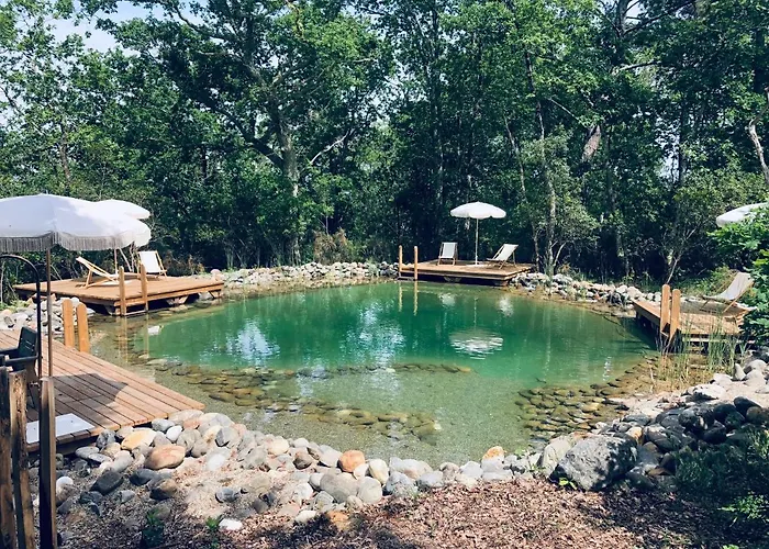 Le Domaine De La Montagnette