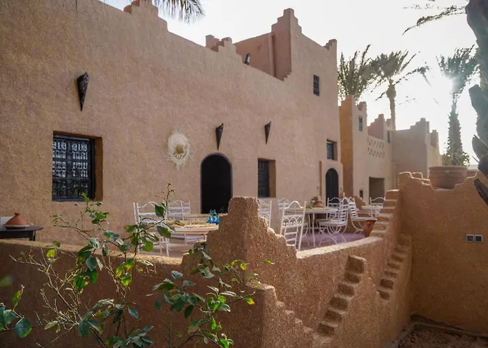 Zagora Oasis Lodge & Desert Excursions