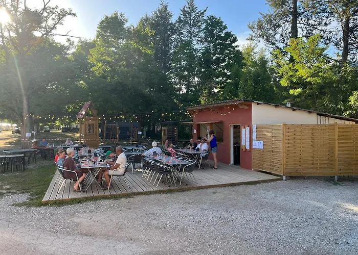 Camping Onlycamp De Chamarges