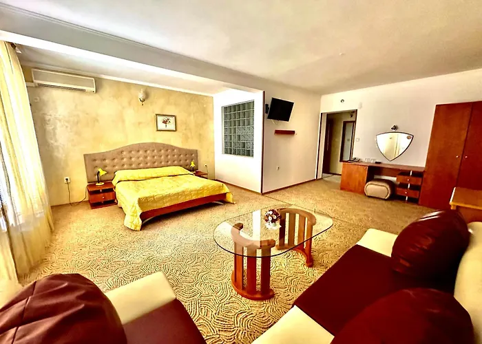 Family Hotel The Golden Fish