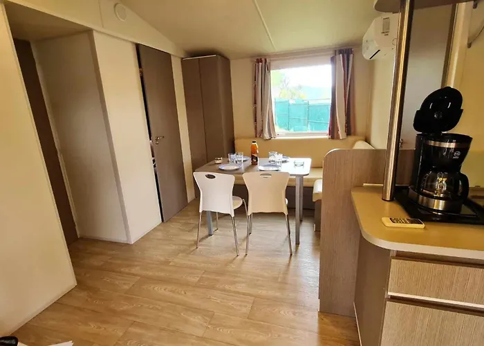 Mobil Home Au Calme Camping 4 Cadenet