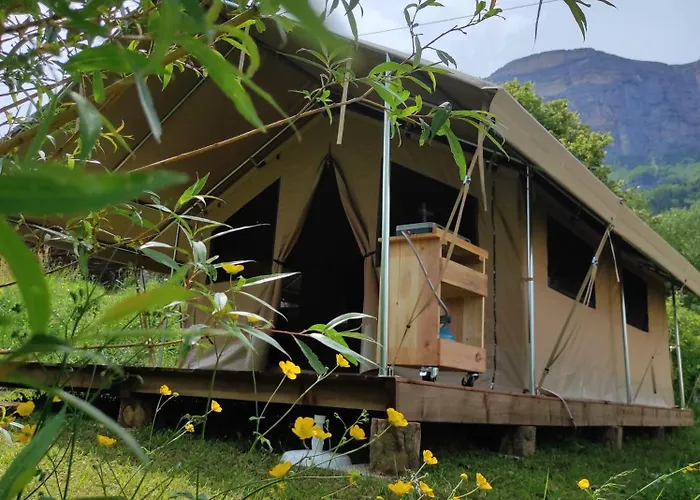 Camping Onlycamp Les Petites Roches
