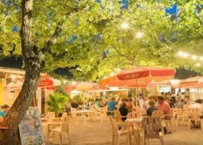 Bungalow Pour 7 Avec Terrasse Et Cuisine Equipee - Api-1-52-737