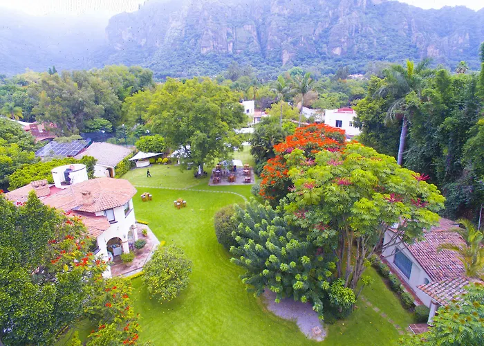 Casa Bugambilia, Un Pequeno Hotel En Tepoztlan