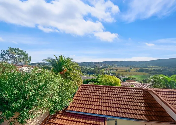 Stunning Home In Roquebrune-Sur-Argens