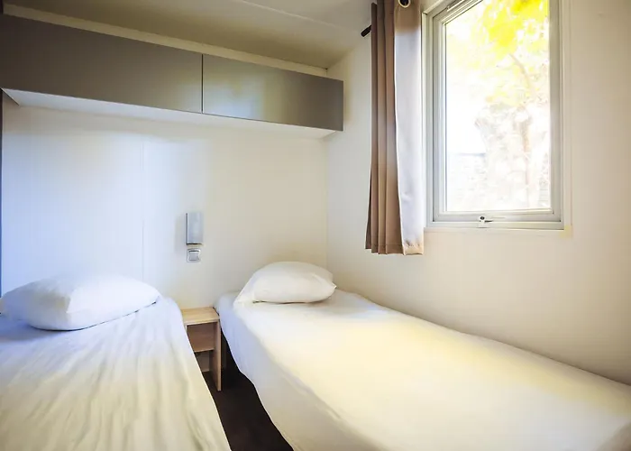 Nova Lodges