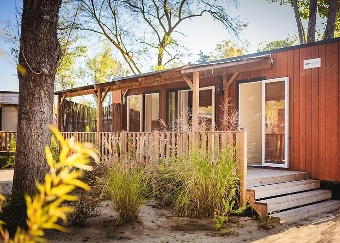 Nova Lodges