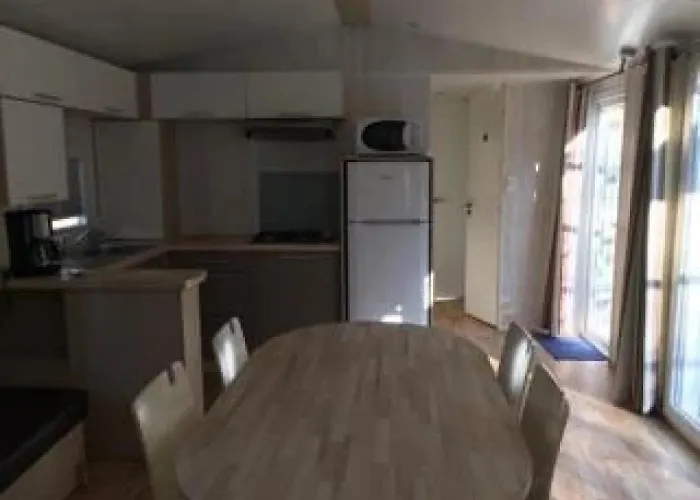 Zecamping 3 Etoiles Piscine Chauffee Toboggans Mobil-Home Tv 27M2