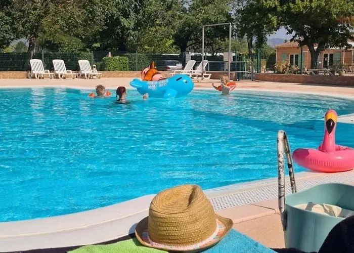 Zecamping 3 Dog Friendly Piscine Dans Le Parc Regional Du Verdon