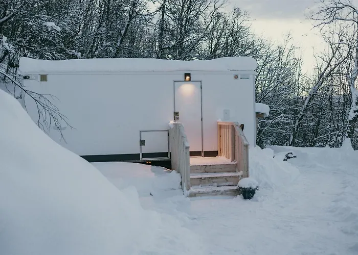 Eira Glamping - Romantic, Ocean View, Fire Pit