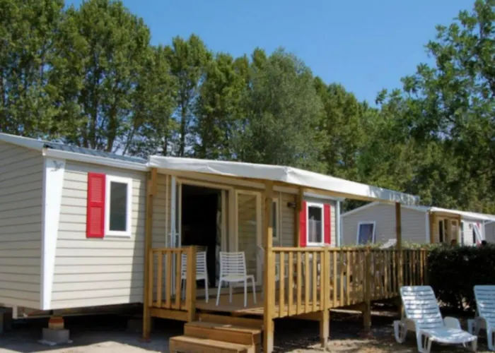 Mobil-Home 3 Chambres A Cavaillon Avec Terrasse - Api-1-52-1388