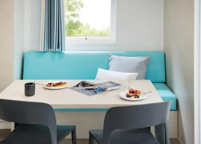 Mobil-Home Confortable - 2 Chambres, Terrasse, 4 Pers. - Api-1-52-1271