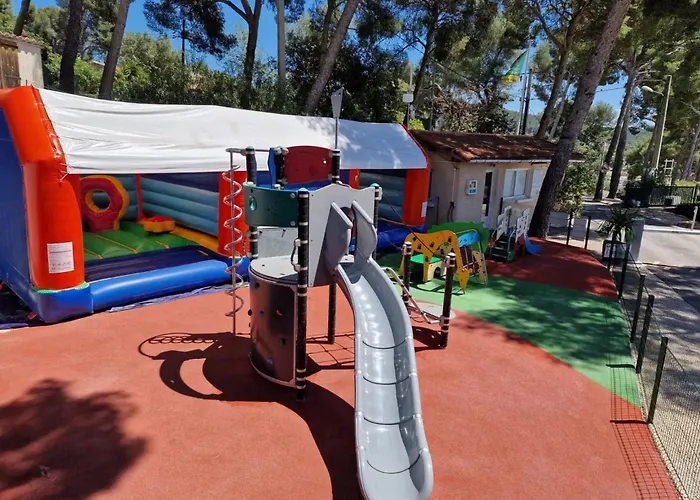 Camping de Ceyreste - Maeva