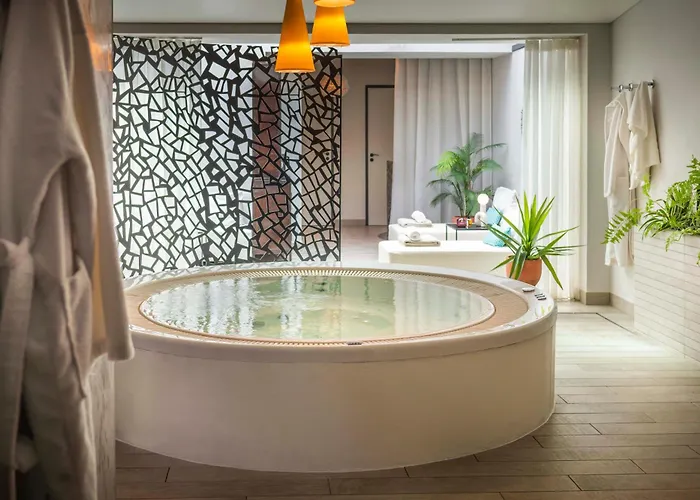 Atlantic Hotel & Spa