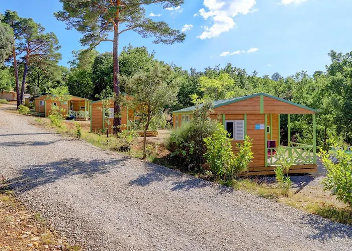 Camping Ushuaia Villages Le Lavandin