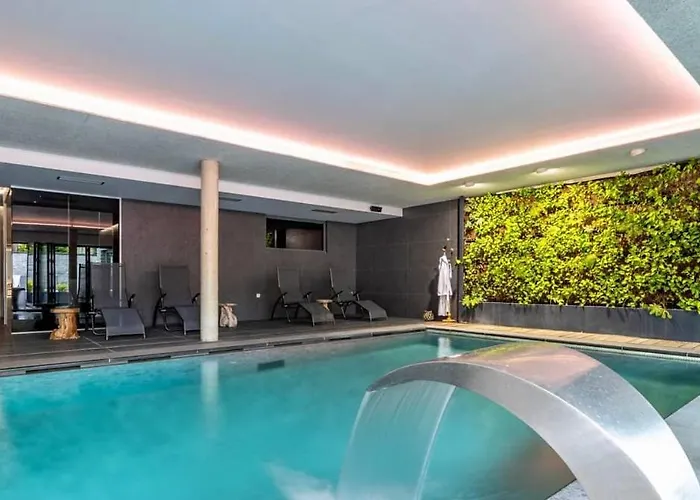Hotel Cote Cour