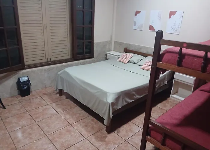 El Guembe Hostel House