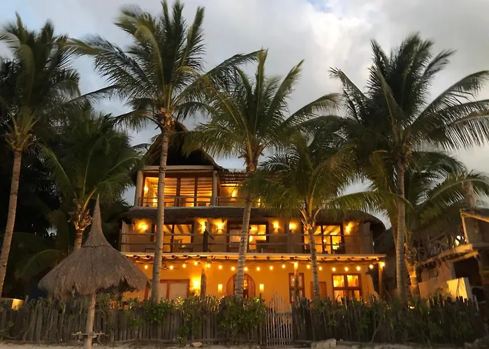 Casa Cat Ba Beachfront Boutique Hotel