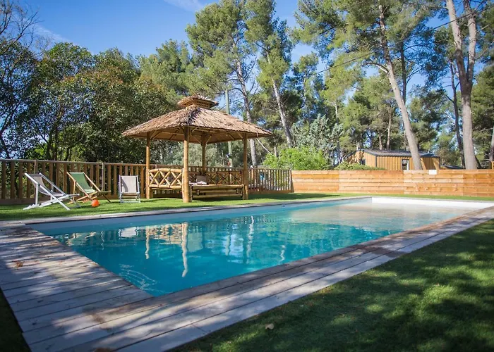 Youcamp Village - Marseille Provence